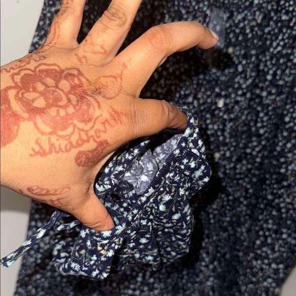 Old navy plus size Floral long sleeves Blouse 3x NWT - Picture 4 of 9